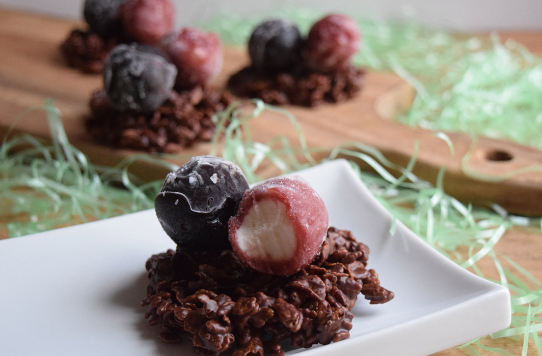 Allergy-friendly and Perfectly Free Easter Egg Nests
